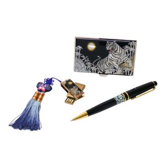 �ڰ� USB ���� 3�� ��Ʈ ��ȣ 8G